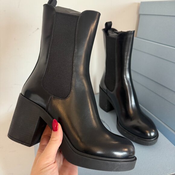 NWT Prada Ankle Boots Black Leather Slip-On Chunky Bock Heels Sz 35.5 - Picture 8 of 12